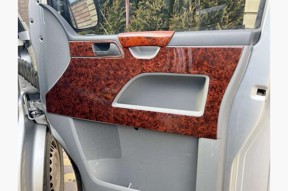 Volkswagen T5 2010-2015 рр. Накладки на дверні карти Фото 2