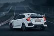 Пяте покоління гарячого хетчбека Honda Civic Type R фото 2