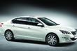 Огляд бюджетного седана Peugeot 408 фото 3