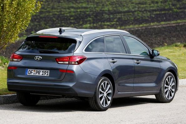 Огляд універсала Hyundai i30 Wagon третього покоління Фото 2