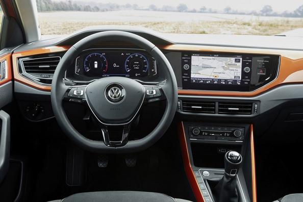 Шосте покоління хетчбека Volkswagen Polo Фото 4