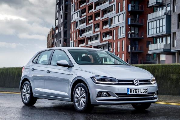 Шосте покоління хетчбека Volkswagen Polo Фото 8