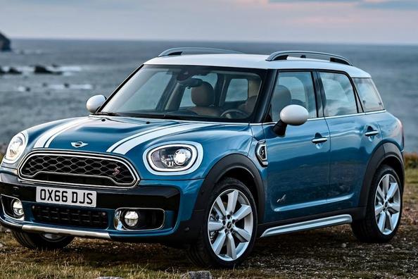 Огляд кросовера MINI Countryman другого покоління