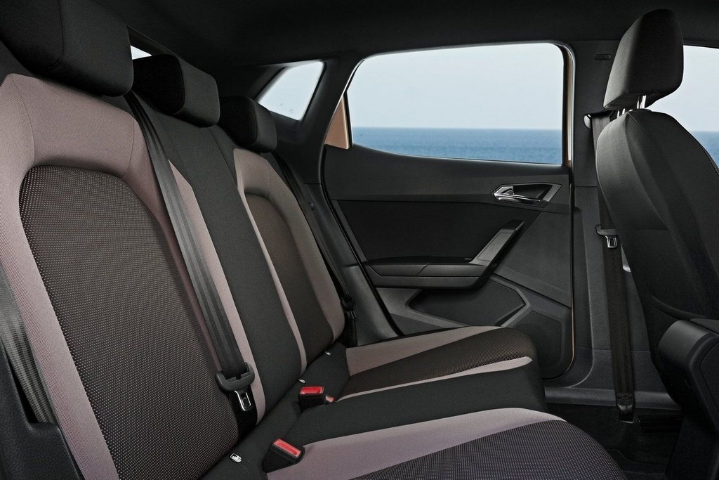 Огляд п’ятидверного хетчбека SEAT Ibiza
