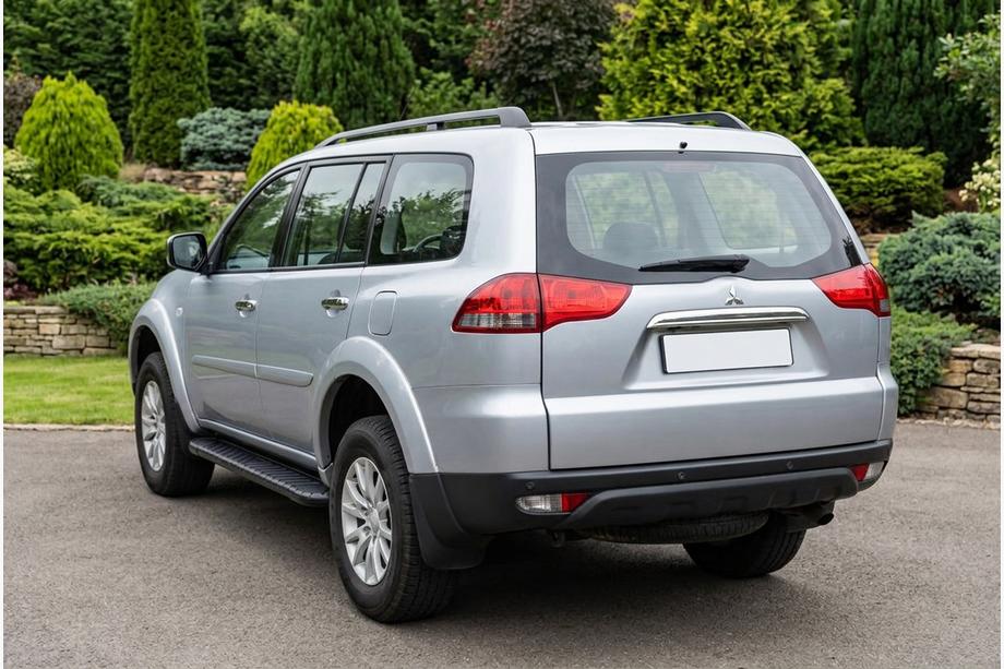 Mitsubishi Pajero Sport 2008-2015 рр. Бокові пороги Bosphorus Black (2 шт., алюміній) Фото 1