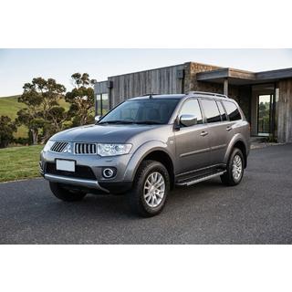 Бокові пороги RedLine V1 (2 шт., алюміній) Mitsubishi Pajero Sport 2008-2015 рр. фото 1