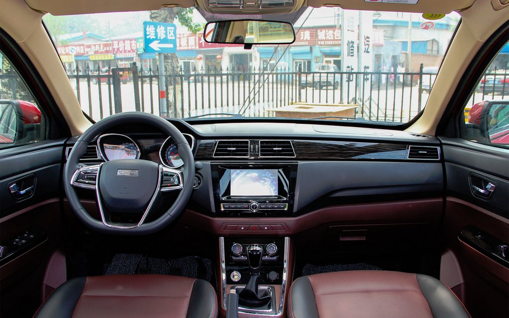 Семимісцевий кросовер Lifan Myway