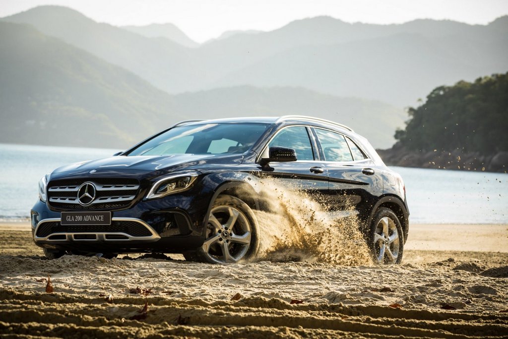 Компактний кросовер Mercedes-Benz GLA-Class