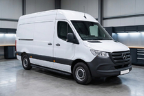 Mercedes Sprinter W907/W910 2018- рр. Бокові пороги Bosphorus Black (2 шт., алюміній) фото 1