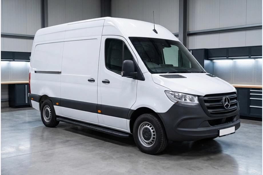 Mercedes Sprinter W907/W910 2018- рр. Бокові пороги Bosphorus Black (2 шт., алюміній) Image