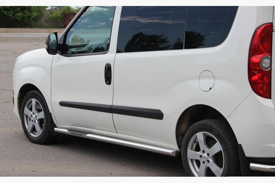Opel Combo 2012-2018 рр. Бічні труби (2 шт., нерж) 70 мм, довга база Фото 2