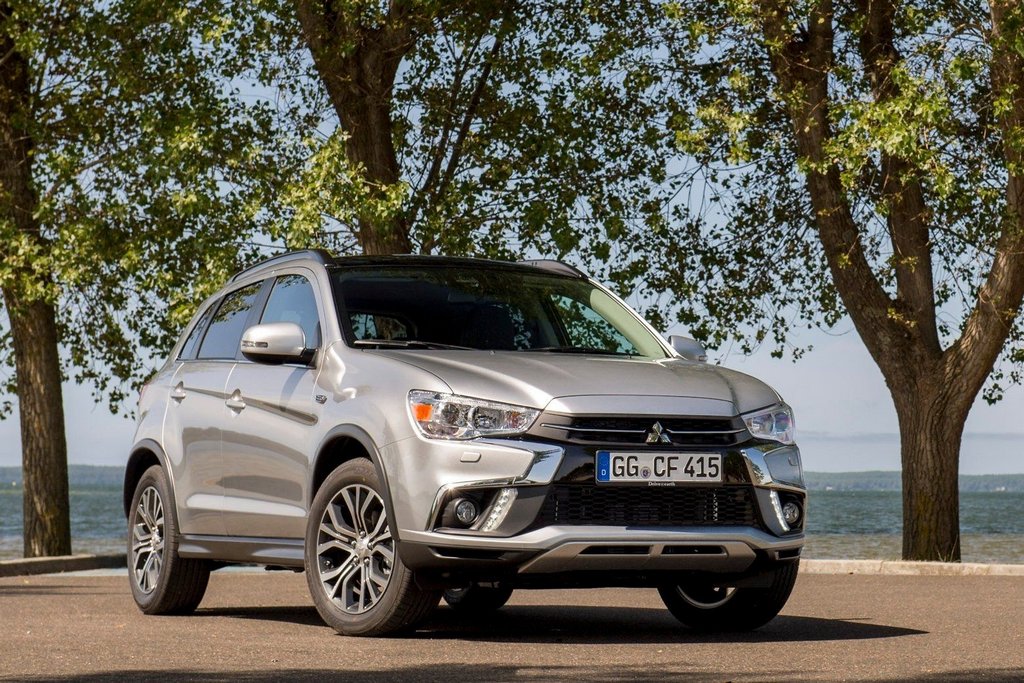 Огляд оновленого кросовера Mitsubishi ASX
