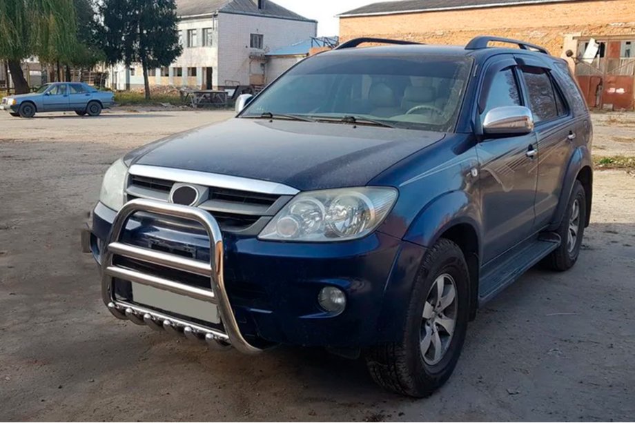 Toyota Fortuner 2006-2015 рр. Кенгурятник F12-11 (нерж) Фото 2