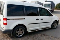 Volkswagen Caddy 2015-2020 рр. Бічні труби BB002 (2 шт., нерж) фото 1