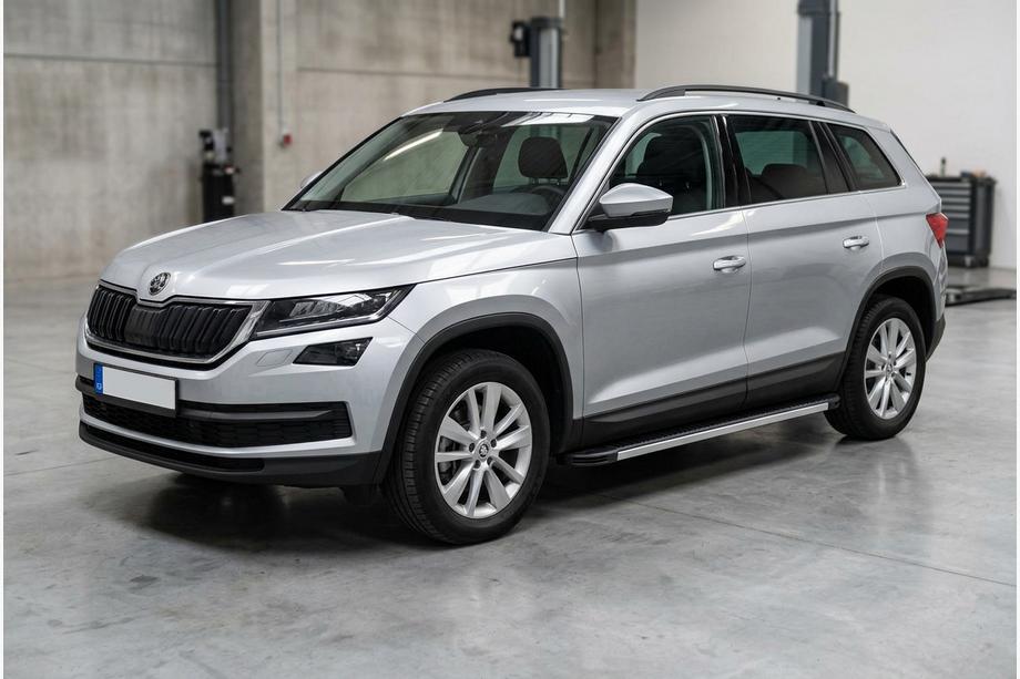 Skoda Kodiaq 2016-2023 рр. Бокові пороги Maya V1 (2 шт., алюміній)