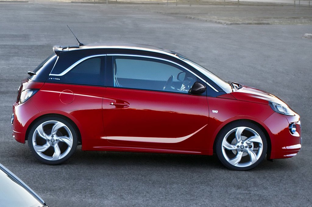 Огляд субкомпактного хетчбека Opel Adam