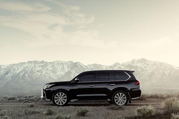 Огляд оновленого позашляховика Lexus LX Фото 2