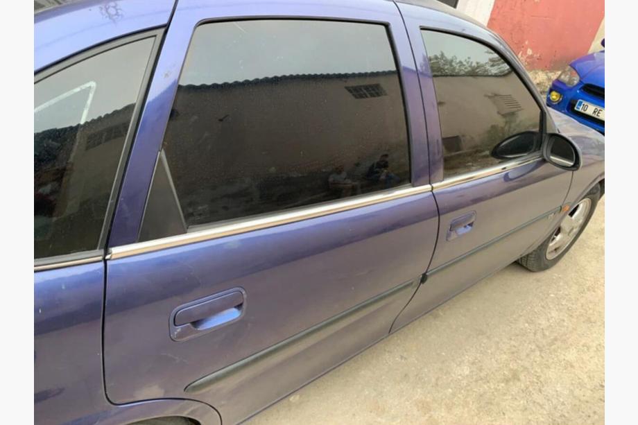 Opel Vectra B 1995-2002 рр. Окантовка вікон (4 шт, нерж) Image