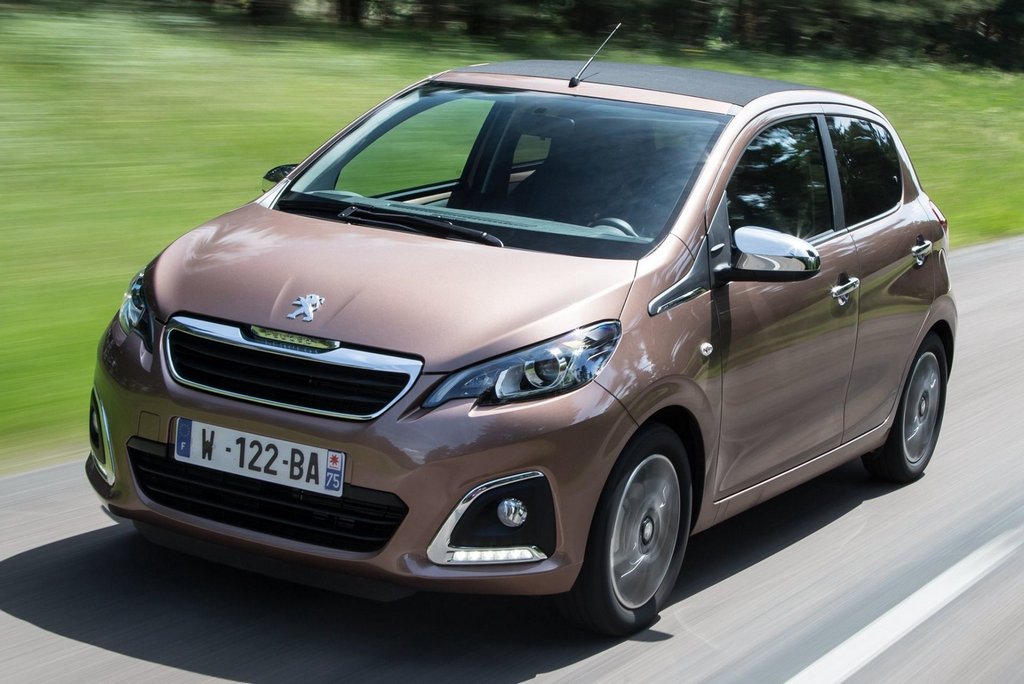 Компактний міський хетчбек Peugeot 108