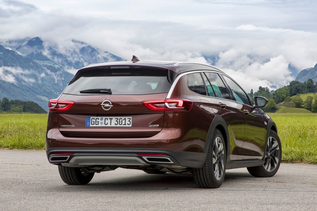 Універсал підвищеної прохідності Opel Insignia Country Tourer