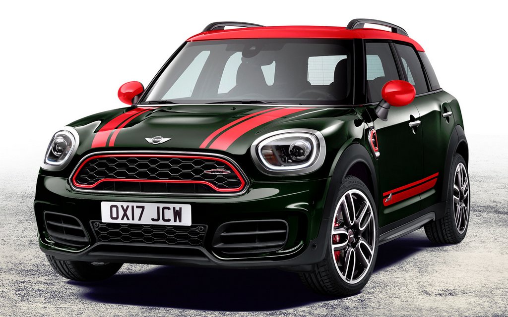 Огляд компактного кросовера MINI Countryman JCW