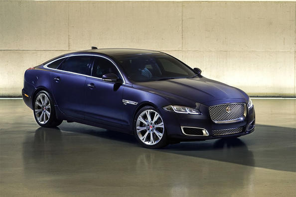 Огляд флагманського седана Jaguar XJ