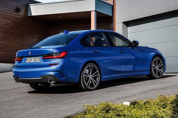 Огляд сьомого покоління седана BMW 3-Series Фото 5