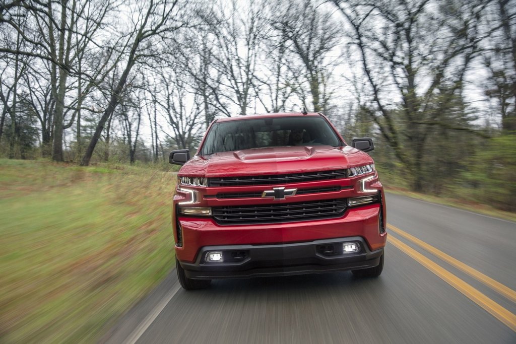 Огляд пікапа Chevrolet Silverado нового покоління