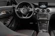 Огляд седана Mercedes-Benz CLA-Class фото 4