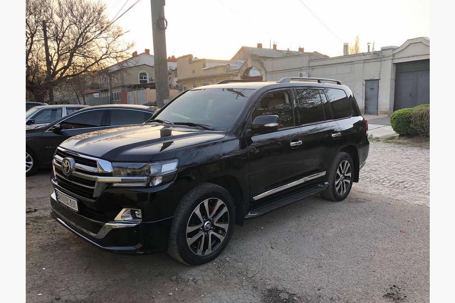 Toyota Land Cruiser 200 2007-2021 рр. Комплект рестайлінгу з LC200 2008-2015 на 2019 Executive Фото 8