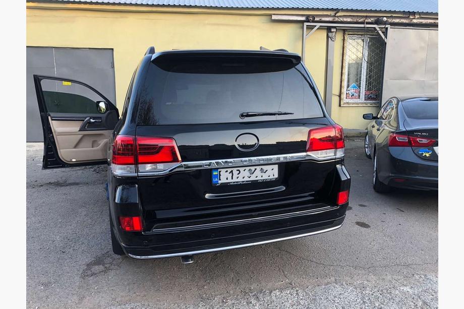 Toyota Land Cruiser 200 2007-2021 рр. Комплект рестайлінгу з LC200 2008-2015 на 2019 Executive Фото 9