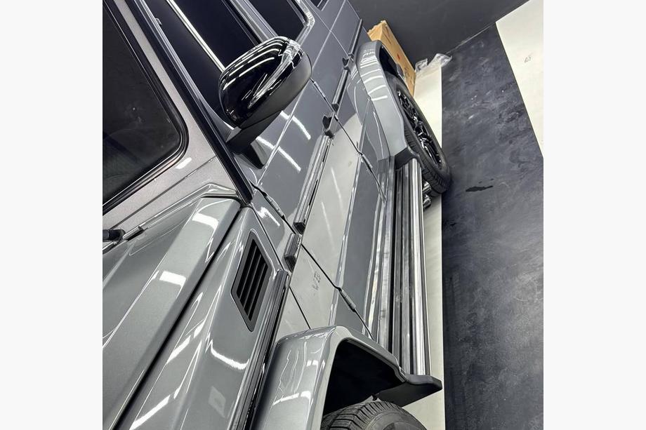 Mercedes G class W463 1990-2018 рр. Чорні молдинги в зібраному вигляді (дизайн 2019 р.) Фото 3