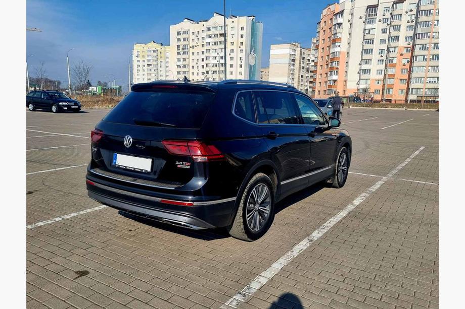 Volkswagen Tiguan 2016-2023 рр. Накладка на задній бампер (Carmos, нерж) Фото 3