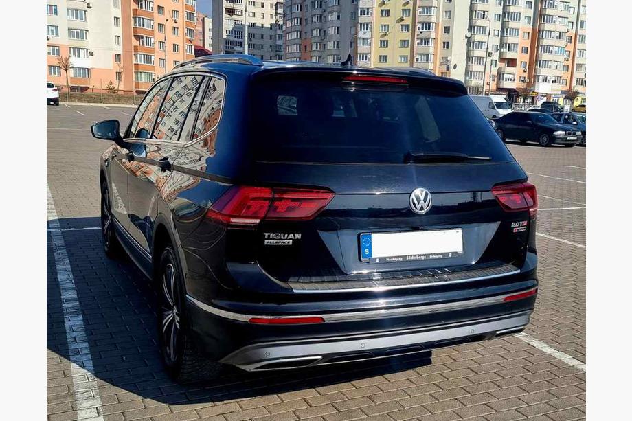 Volkswagen Tiguan 2016-2023 рр. Накладка на задній бампер (Carmos, нерж) Фото 2
