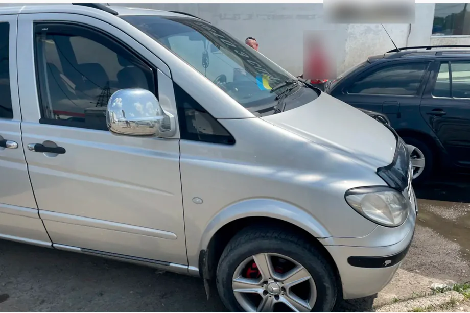 Mercedes Vito W639 2004-2014 рр. Вітровики вставні (2 шт, HIC) Фото 8