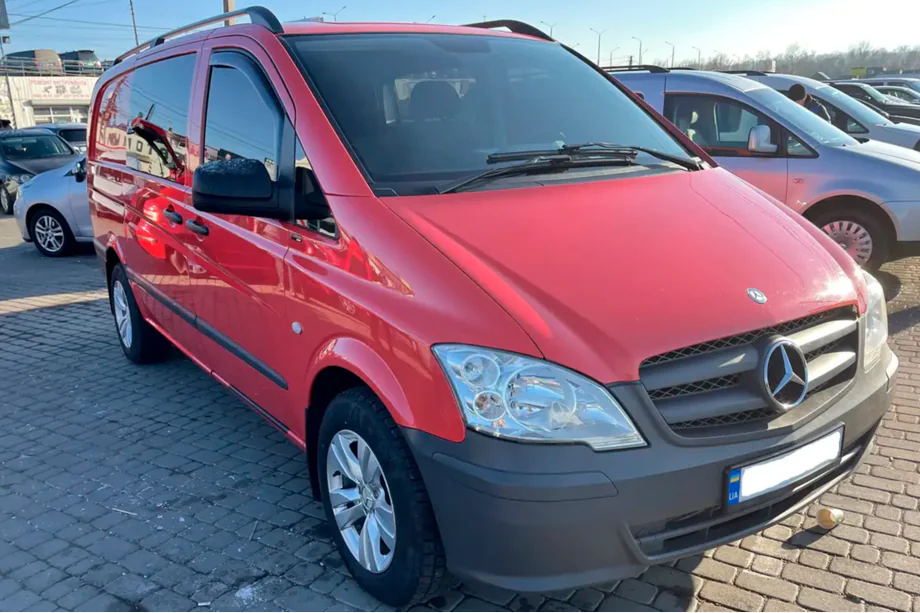Mercedes Vito W639 2004-2014 рр. Вітровики вставні (2 шт, HIC) Фото 15