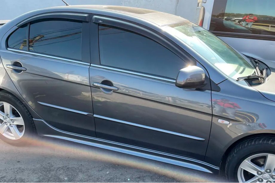 Mitsubishi Lancer X 2008- рр. Вітровики (4 шт, HIC) Фото 7