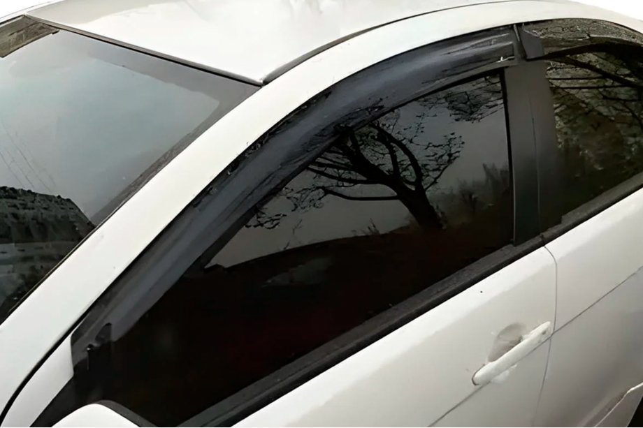 Mitsubishi Lancer X 2008- рр. Вітровики (4 шт, HIC) Фото 9