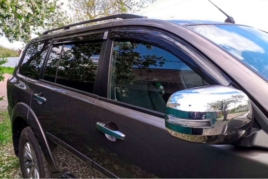 Mitsubishi Pajero Sport 2008-2015 рр. Вітровики (4 шт, HIC) Фото 1