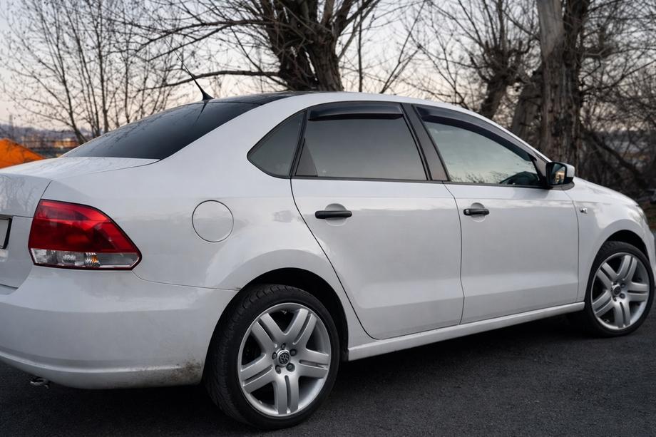 Volkswagen Polo 2010-2017 рр. Вітровики SD (4 шт, HIC) Фото 2