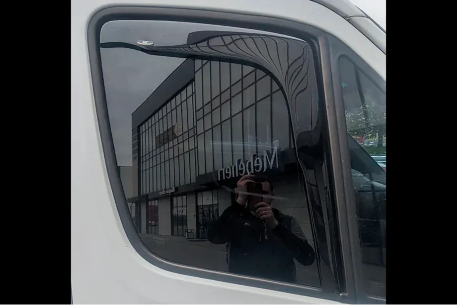 Mercedes Sprinter W906 2006-2018 рр. Вітровики вставні (2 шт, HIC) Фото 8