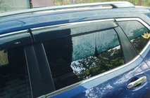 Nissan X-trail T32/Rogue 2014-2021 рр. Вітровики з хром молдингом (4 шт, HIC) фото 4