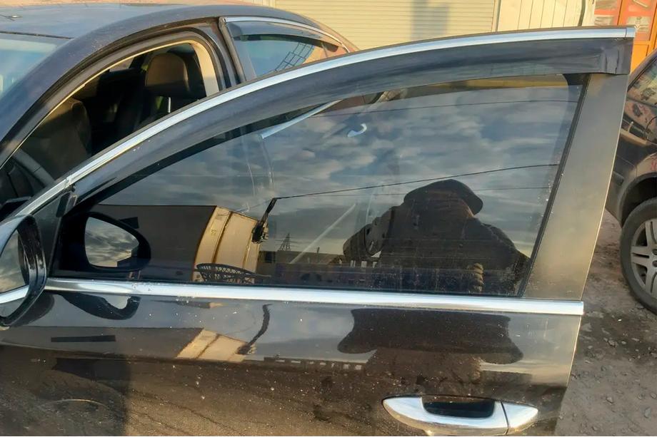 Volkswagen Passat B6 2006-2012 рр. Вітровики з хром молдингом SW (4 шт, HIC) Фото 2