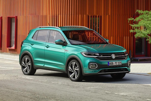Огляд компактного міського кросовера Volkswagen T-Cross Фото 8