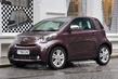 Компактний трьохдверний хетчбек Toyota iQ фото 2