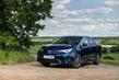 Огляд седана Toyota Avensis фото 1