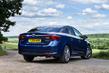 Огляд седана Toyota Avensis фото 8