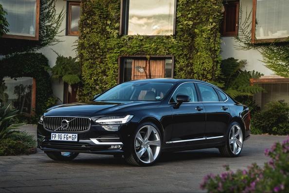 Огляд преміального седана Volvo S90