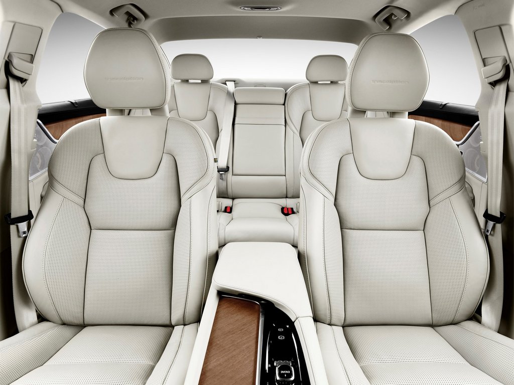 Огляд преміального седана Volvo S90