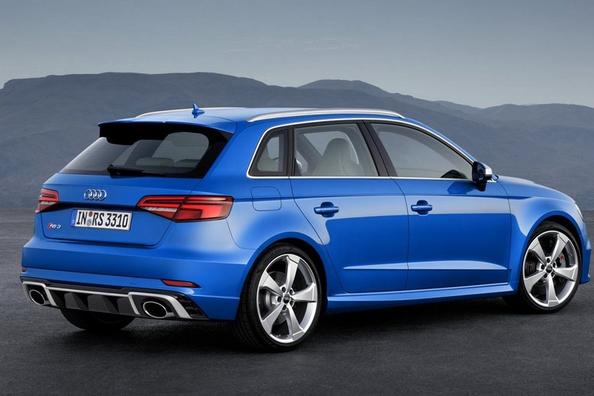 Спортивний п’ятидверний хетчбек Audi RS3 Sportback Фото 12
